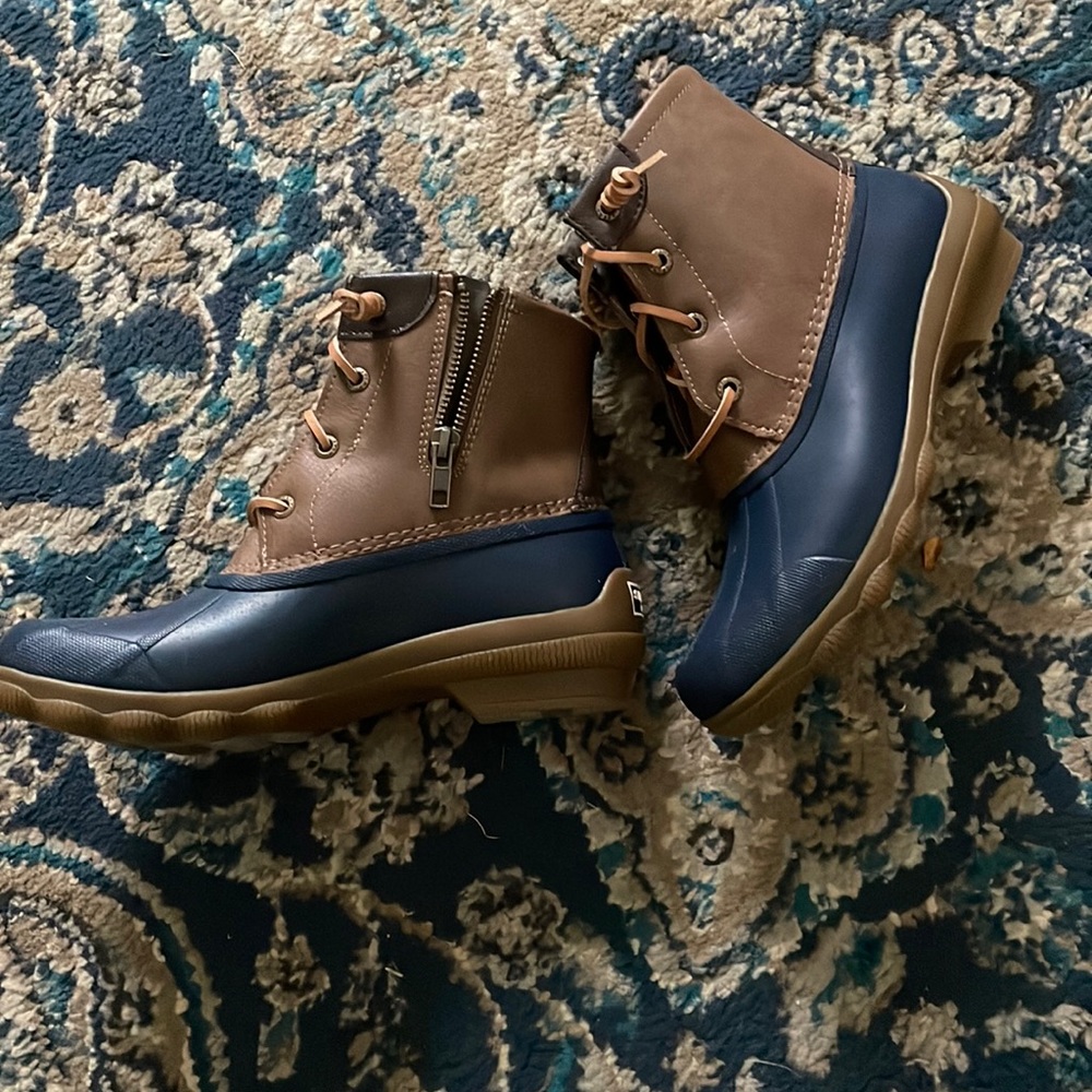 Sperry boots